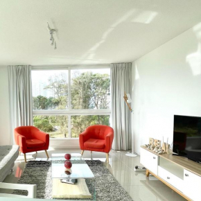 Apartamento en Torre One II (cerca de la playa, con piscina)